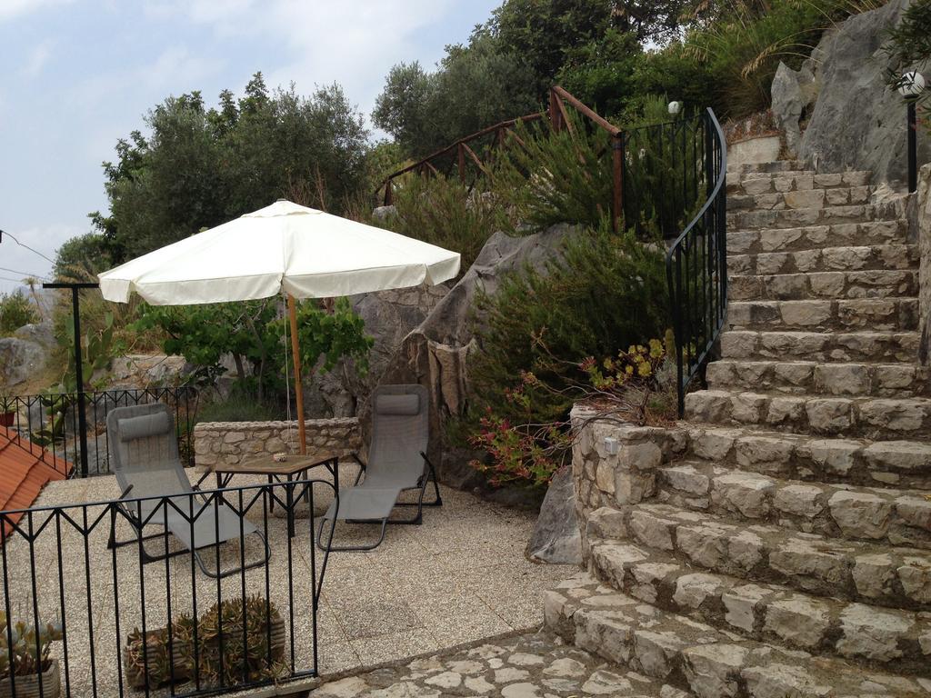 Villa "Ai Galli" Terracina Eksteriør bilde